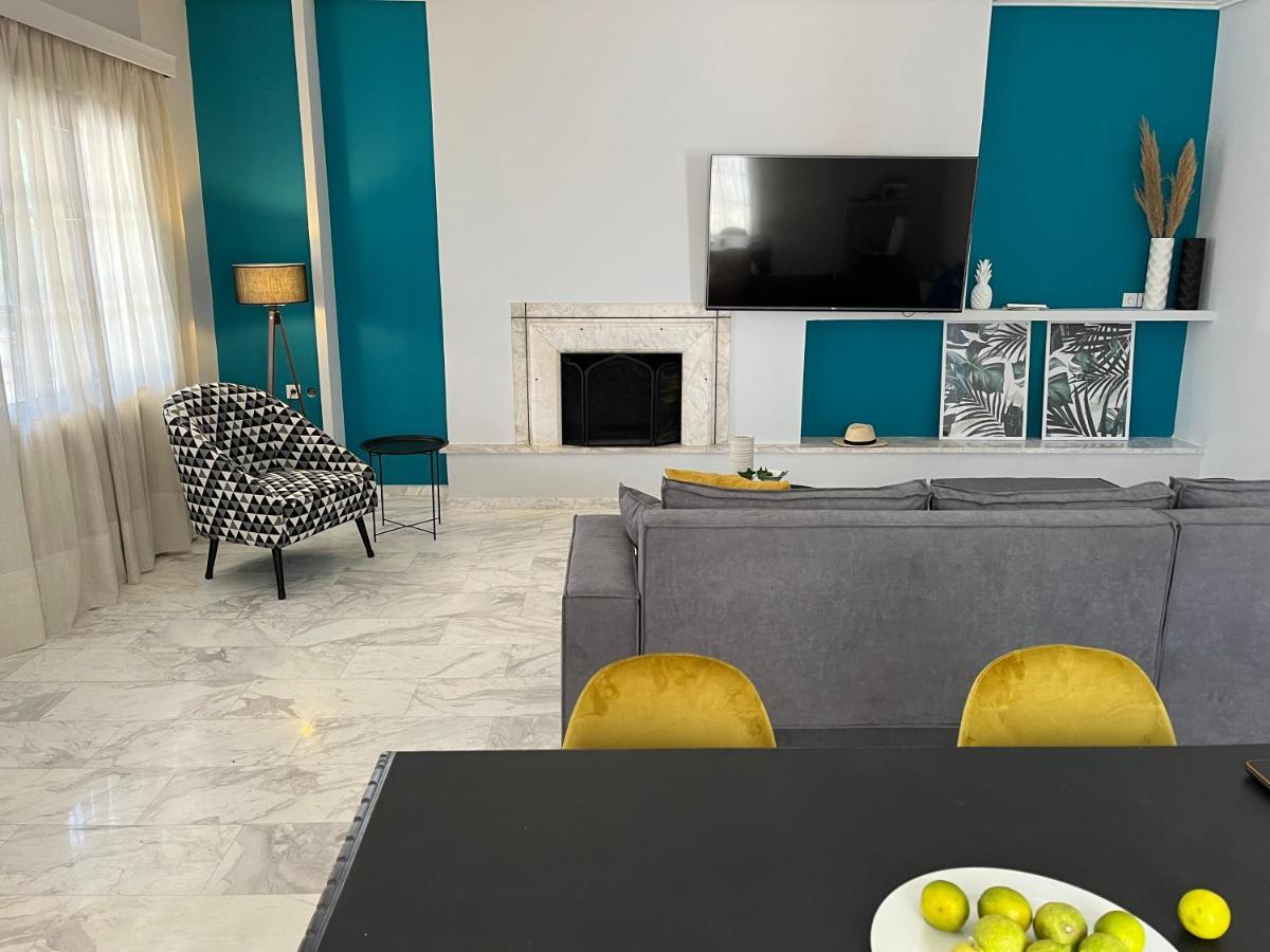 Kalloni Luxury Apartment Volos Eksteriør billede